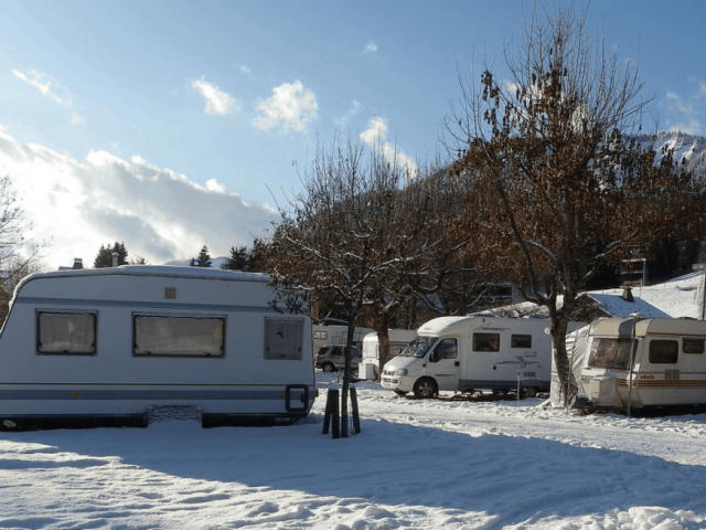 Camping Caravaneige Chantalouette Review
